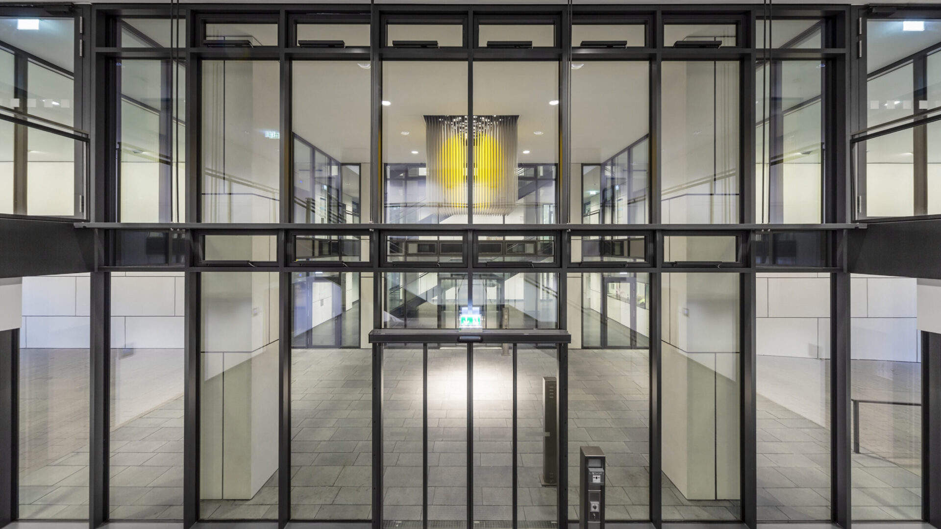 CECAD Excellenzcluster Licht&Kunst Day&Light