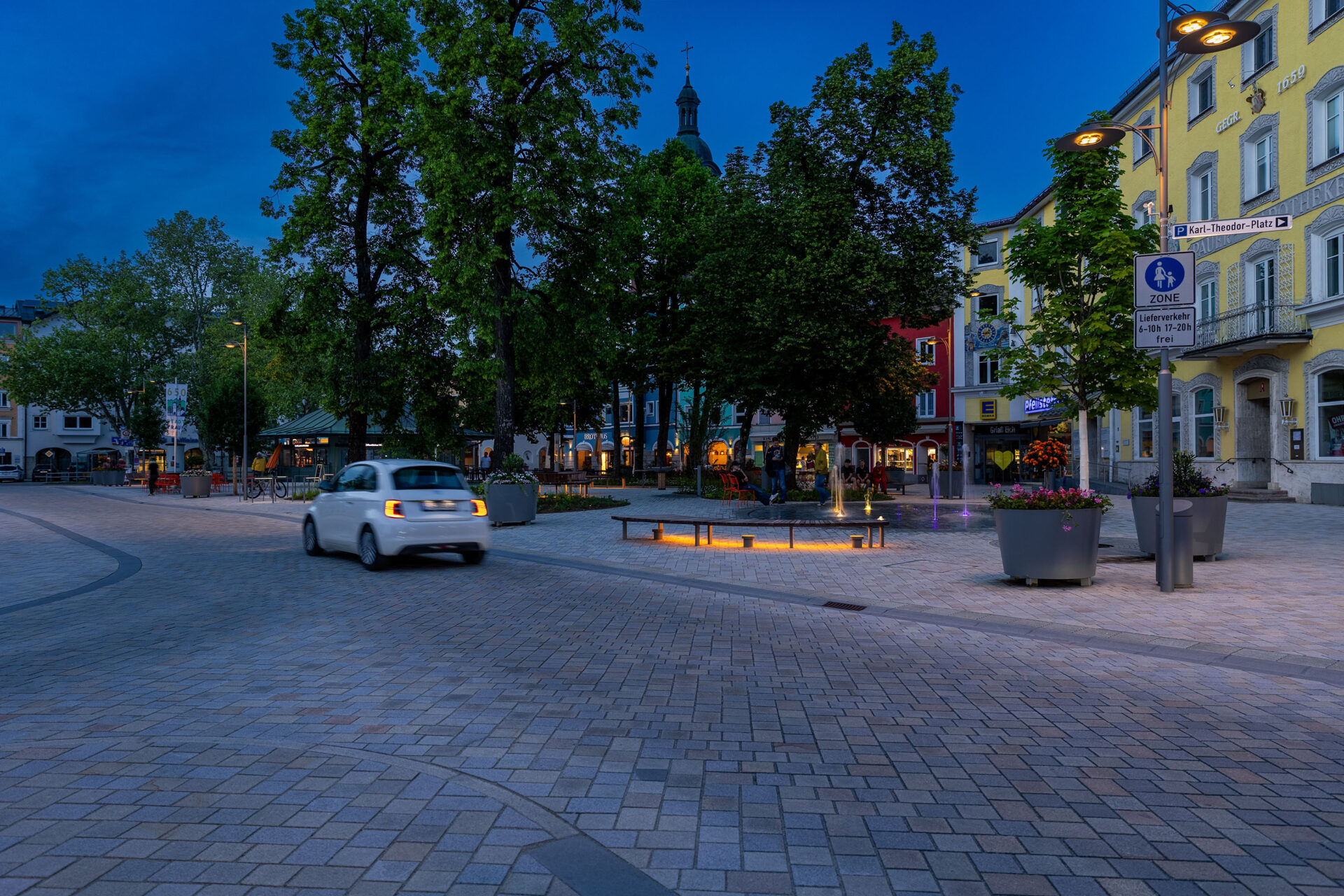 DAY&LIGHT Maxplatz ChristophMittermueller