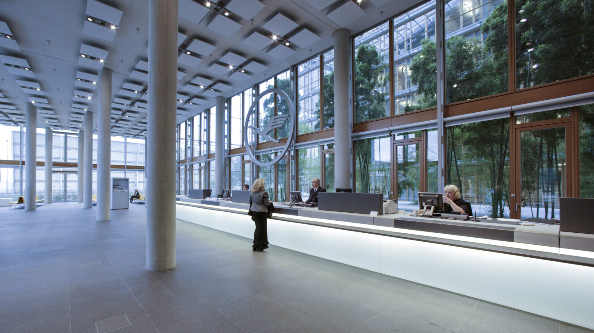 Lufthansa Aviation Center scaled jpg